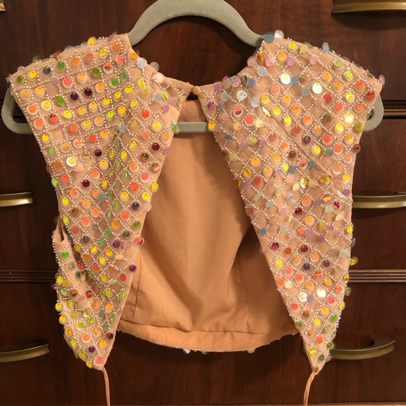 Elliatt Bemuse Top - Picture 10 of 11